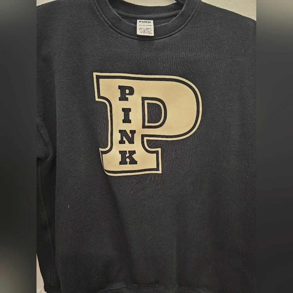 PINK Victoria's Secret Womans  Black Ivy Clasic  Crewneck Sweater